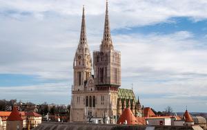 Thumbnail for Zagreb Cathedral - Exploring a Stunning Local Attraction