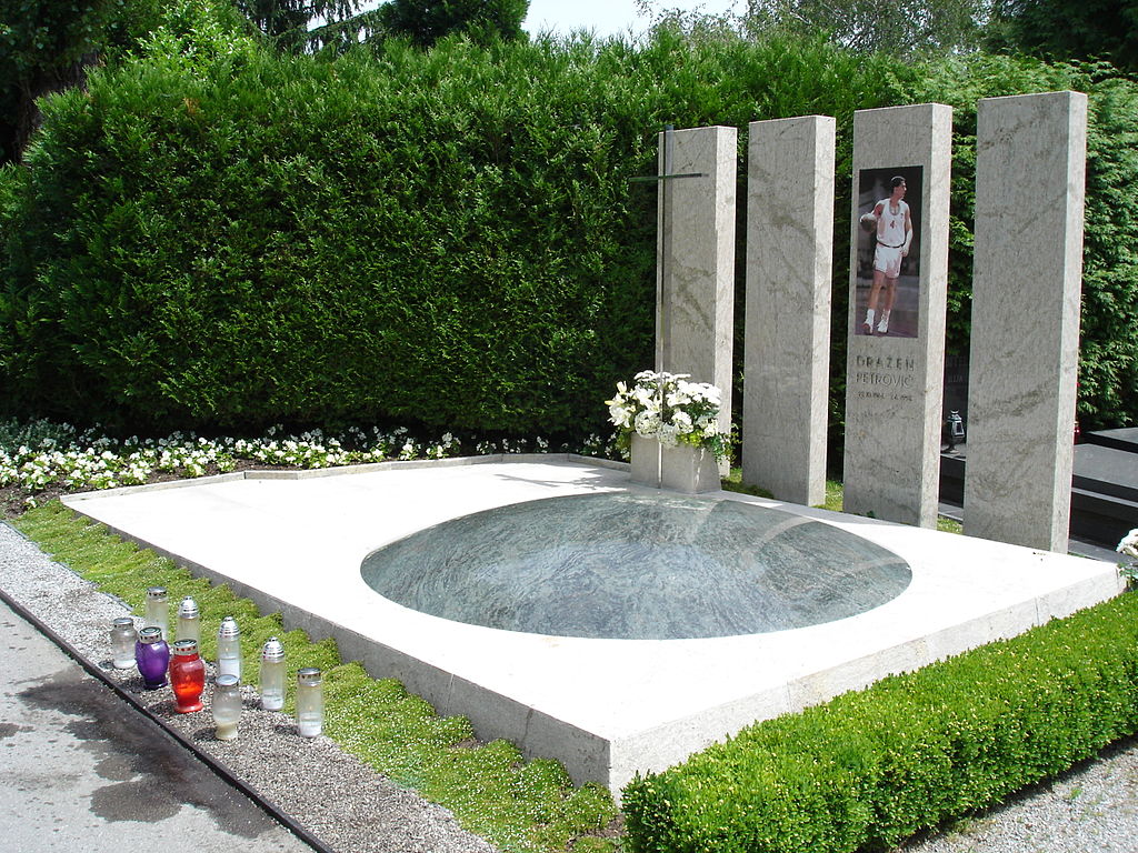 Grave Drazen Petrovic